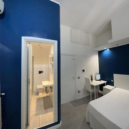 Boutique Rooms โรม ภายนอก รูปภาพ