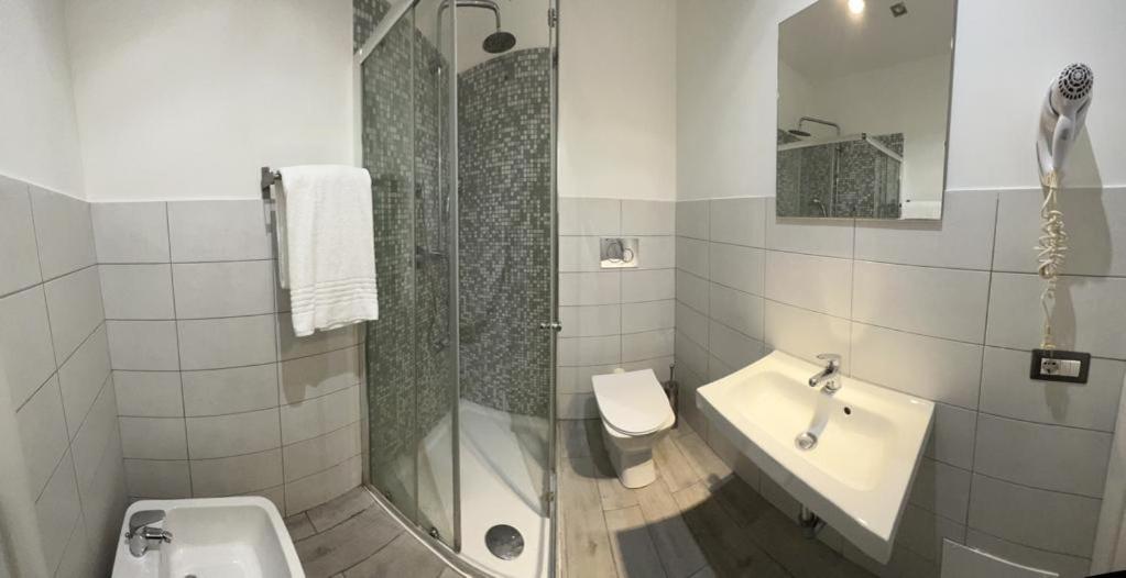 Boutique Rooms โรม ภายนอก รูปภาพ